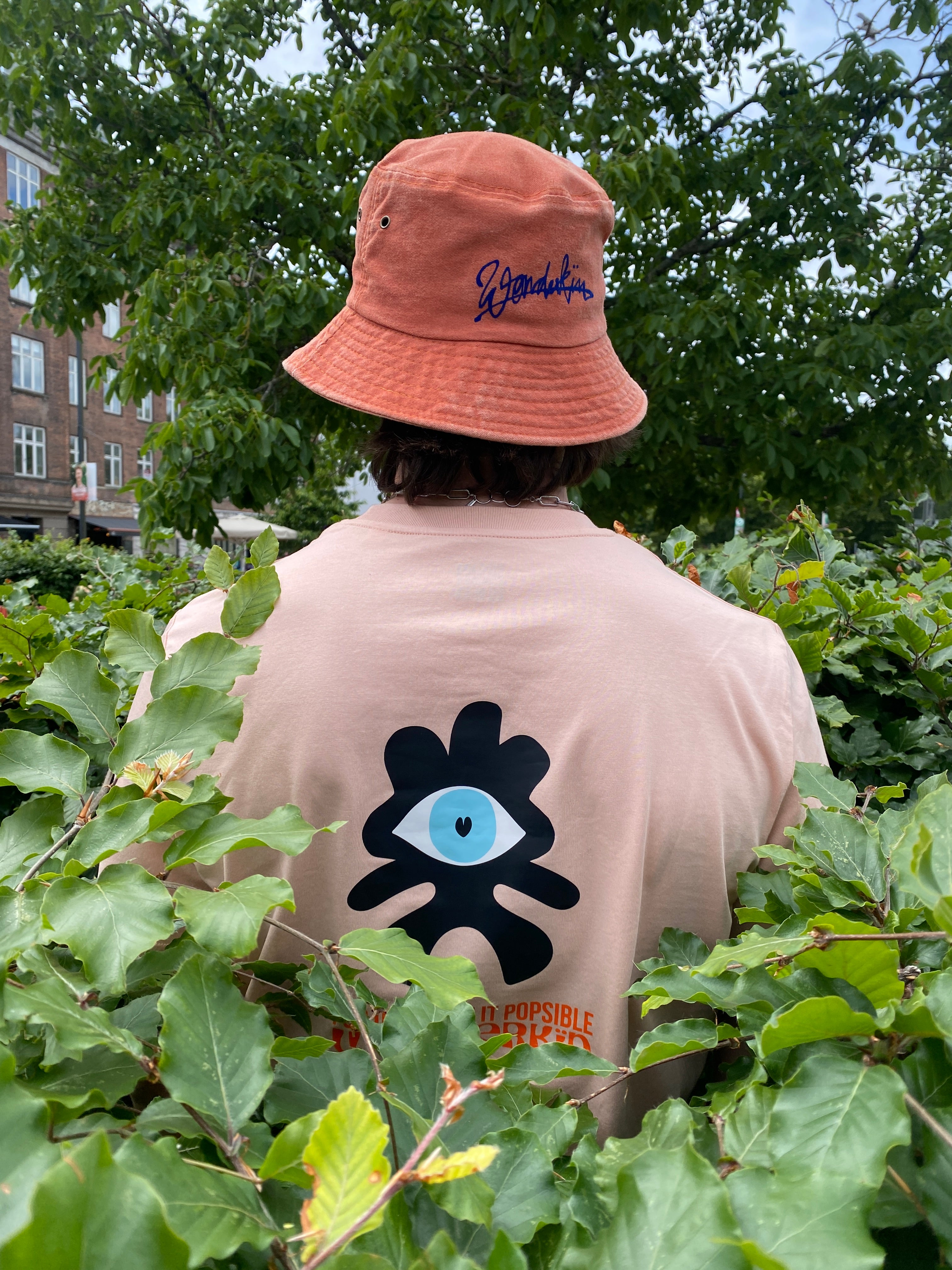 THE POP TEE 180 // peach with orange