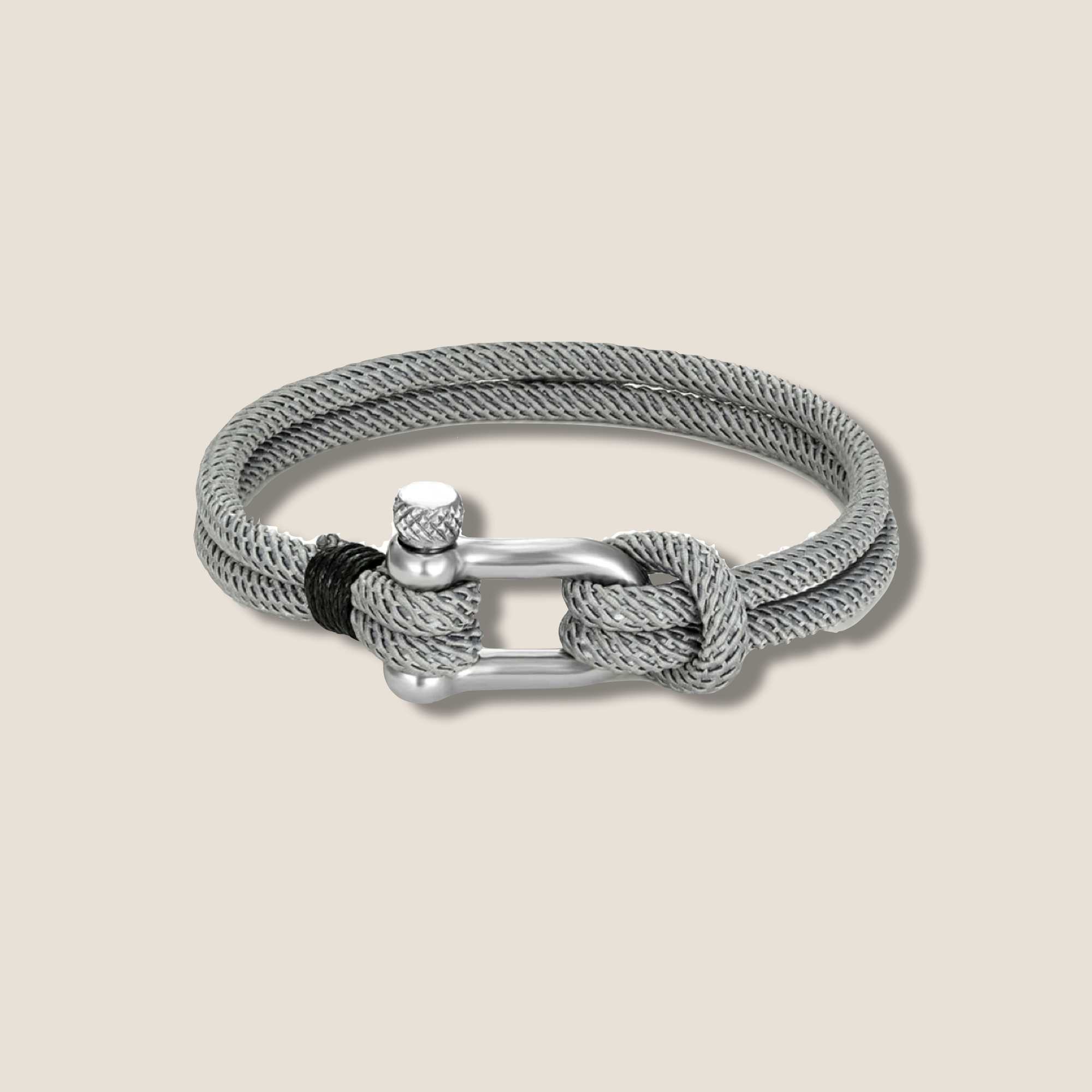THE POP SILVER D BRACELET // light grey