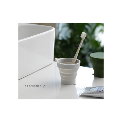 THE FOLDABLE CUP // light grey