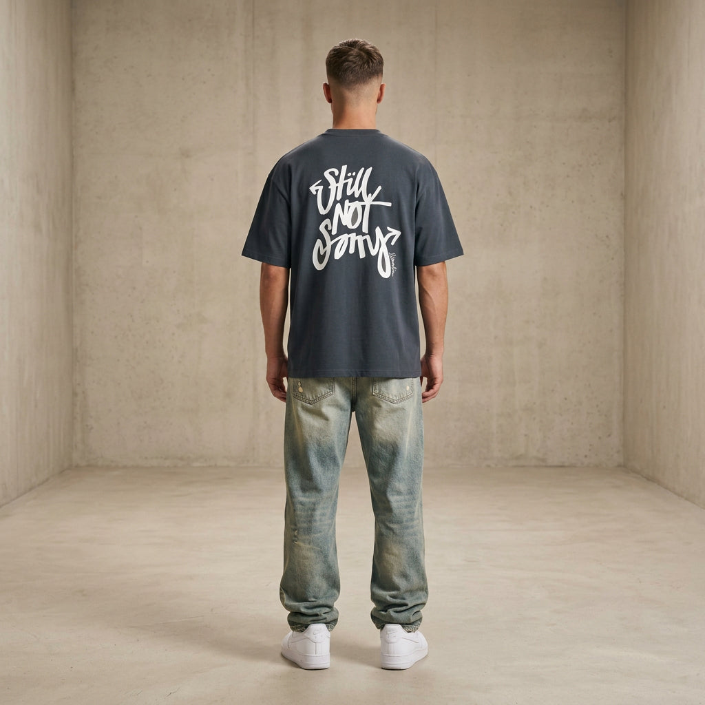 THE POP STILL TEE 180 // india ink & white