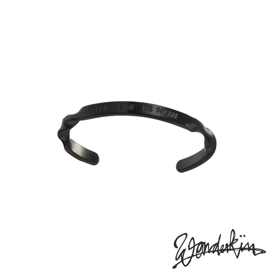 THE POP OFF THE TIME IS NOW BANGLE // black